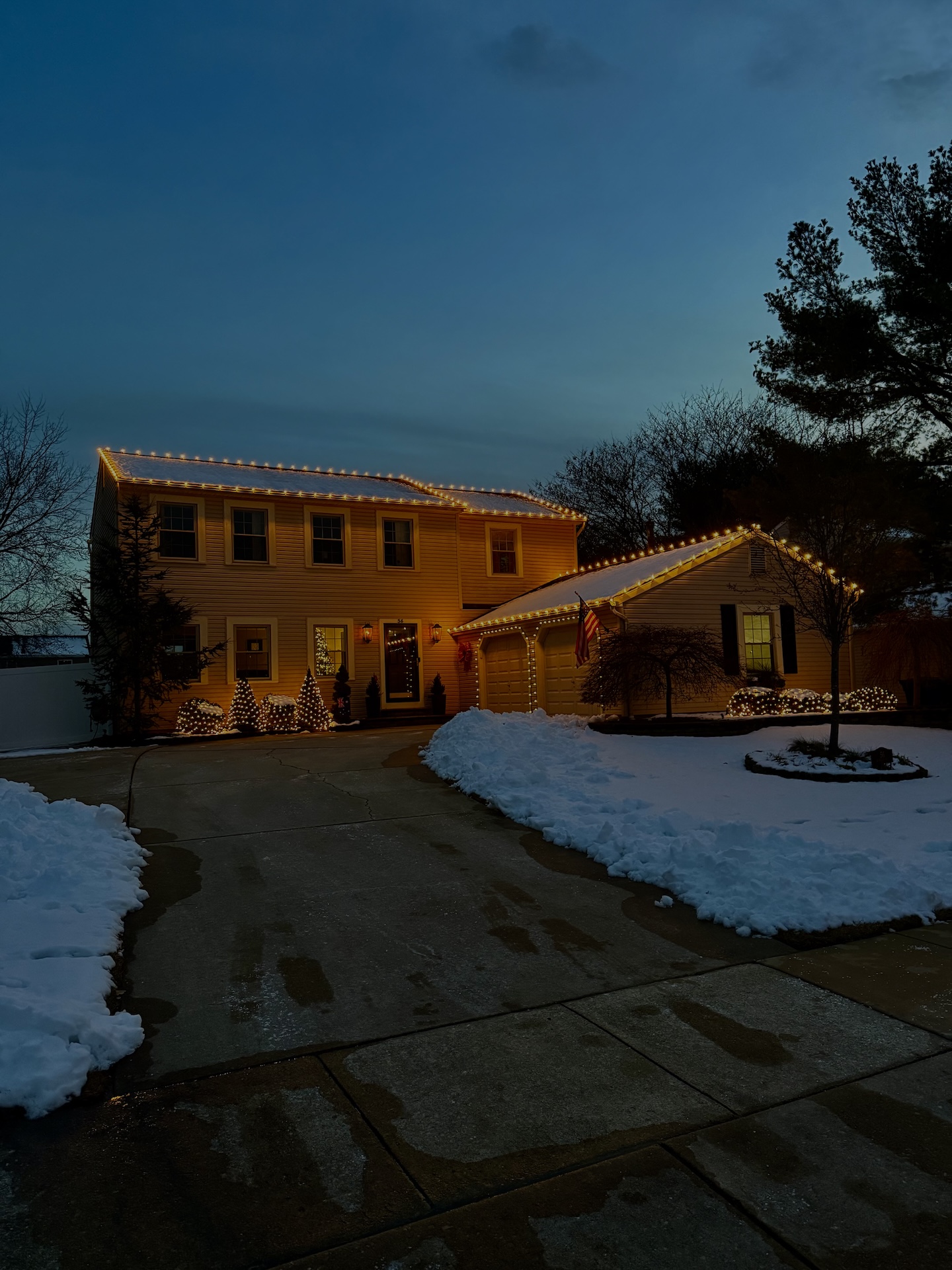Christmas lighting installation in Sewell NJ